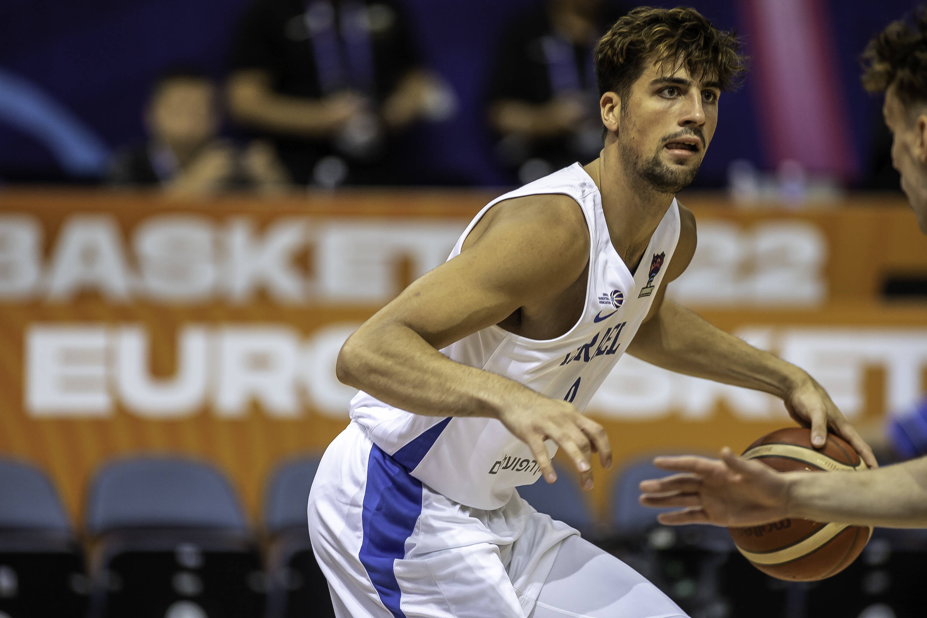 开云体育在线登录-杀伤力十足！阿夫迪亚罚球12中10砍下20分9板2助3帽 正负值+23