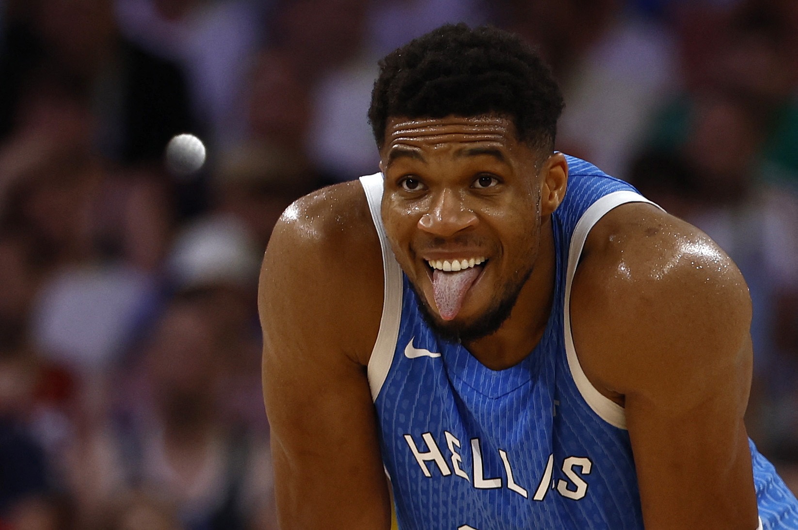 将出战拉脱维亚！欧媒：字母哥今天首次与国家队进行完整训练